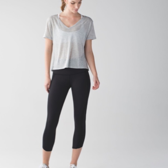 Lululemon Wunder Under Crop (Laser) - Picture 3 of 9